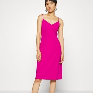 NWOT Sangria Jersey Tie Dress
